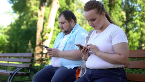 Extra Weight Could Age Your Brain Faster, Study Warns