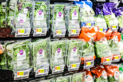 Top food scientist: ‘I wouldn’t touch bagged salad in a million years’ – stark warning as toxic lettuce fuels spread of ‘explosive diarrhea’ parasite