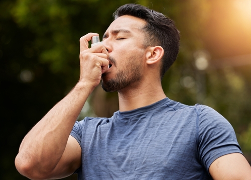 Heavy Rescue Inhaler Use Tied To Heart Failure And Death, Study Finds